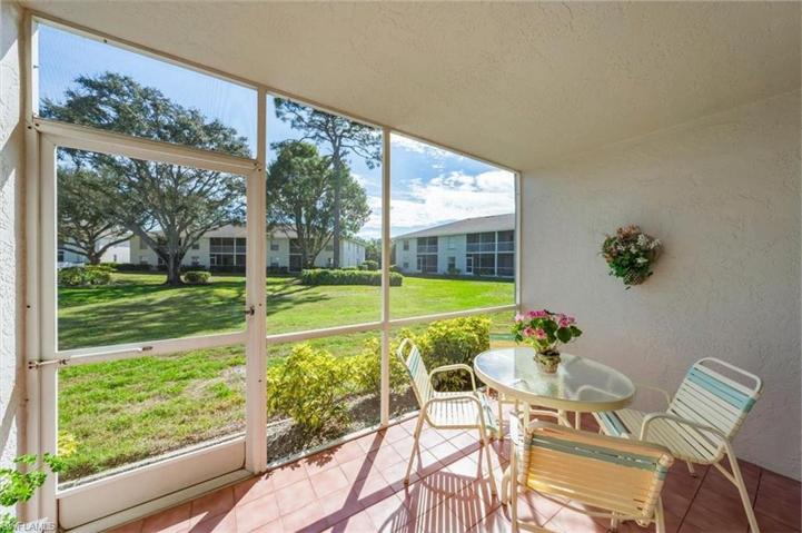 1316 Derbyshire CT # 101, NAPLES FL 34116