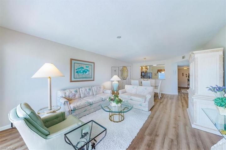 1316 Derbyshire CT # 101, NAPLES FL 34116