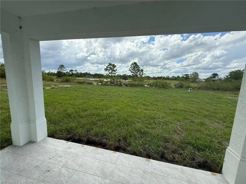 937 Grant BLVD, Lehigh Acres, FL 33974,225063558