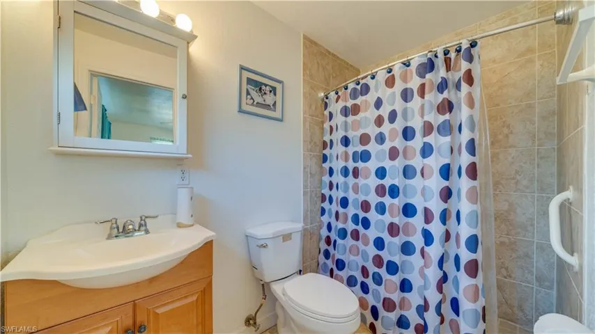 22 Colorado Rd, Lehigh Acres, Florida 33936