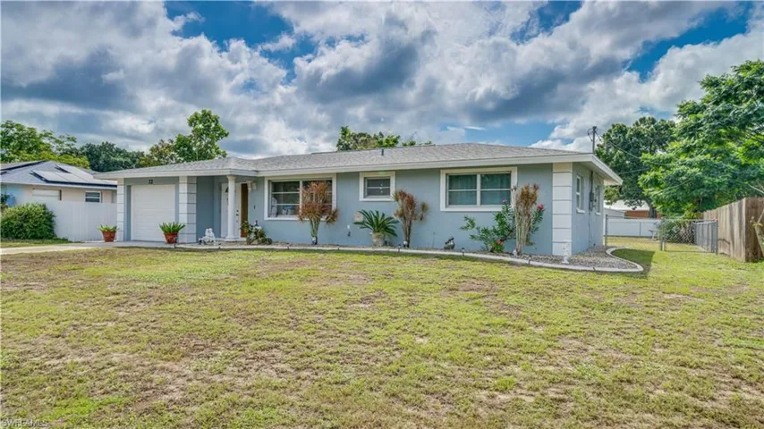 22 Colorado Rd, Lehigh Acres, Florida 33936