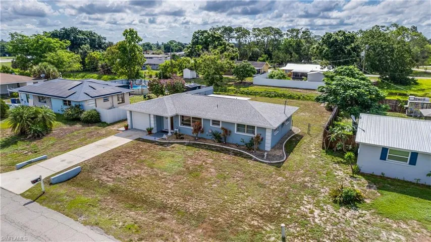 22 Colorado Rd, Lehigh Acres, Florida 33936