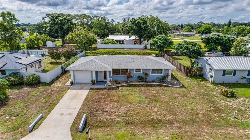 22 Colorado Rd, Lehigh Acres, Florida 33936