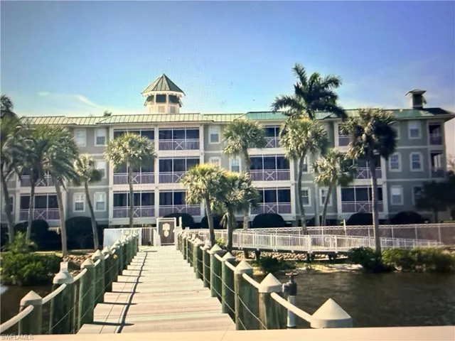 5114 Melbourne St A302, Punta Gorda, Florida 33980