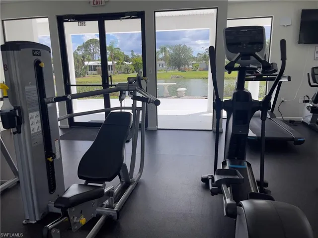 14502  Nathan Hale  LN, North Fort Myers, FL 33917
