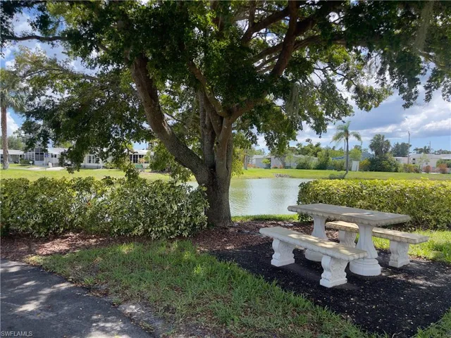 PICNIC AREA AT FITNESS