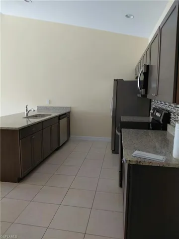 4608 Santa Barbara Blvd, Cape Coral, Florida 33914
