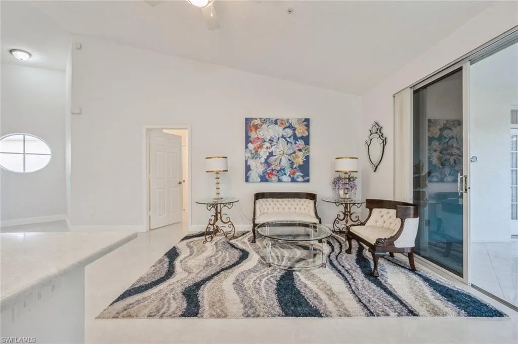 74 Silver Oaks CIR, Naples, FL 34119,225053865