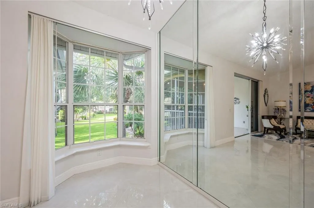 74 Silver Oaks CIR, Naples, FL 34119,225053865
