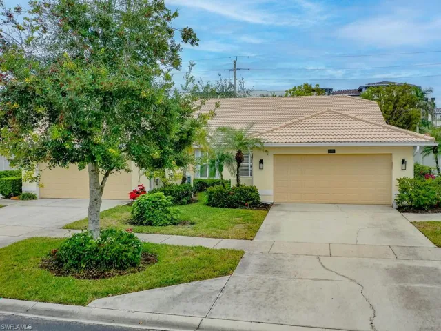 6969  Lone Oak  BLVD, Naples, FL 34109