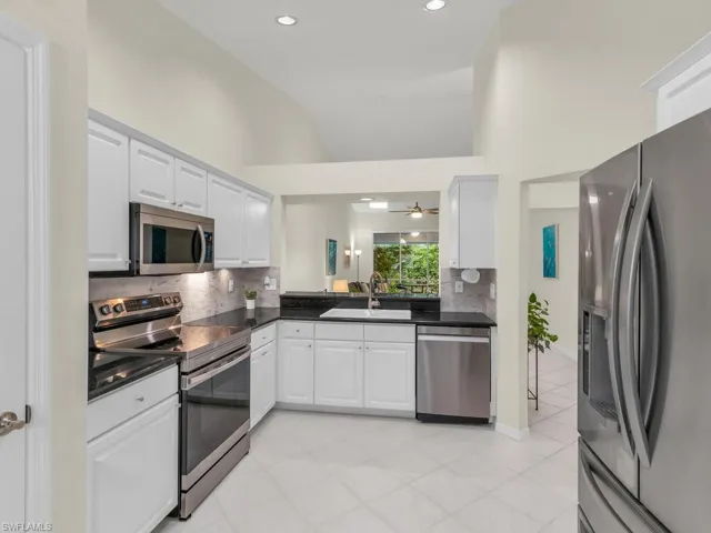 6969  Lone Oak  BLVD, Naples, FL 34109