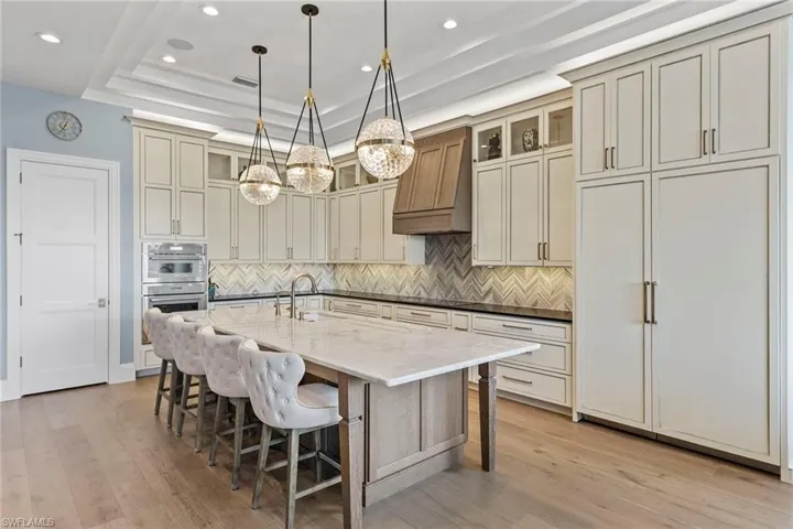 211 San Mateo Dr, Bonita Springs, Florida 34134