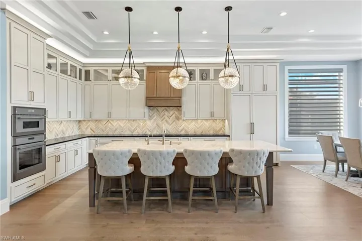 211 San Mateo Dr, Bonita Springs, Florida 34134