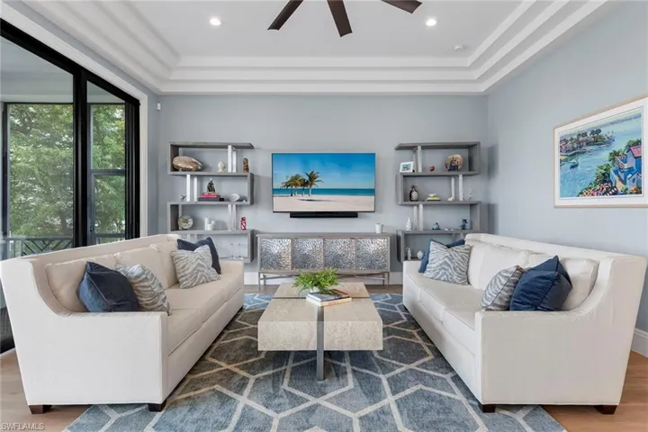 211 San Mateo Dr, Bonita Springs, Florida 34134