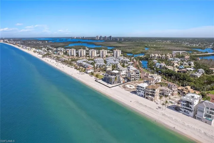 211 San Mateo Dr, Bonita Springs, Florida 34134