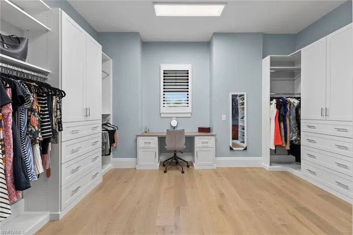 211 San Mateo Dr, Bonita Springs, Florida 34134
