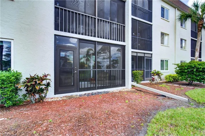 25808 Cockleshell Dr 115, Bonita Springs, Florida 34135