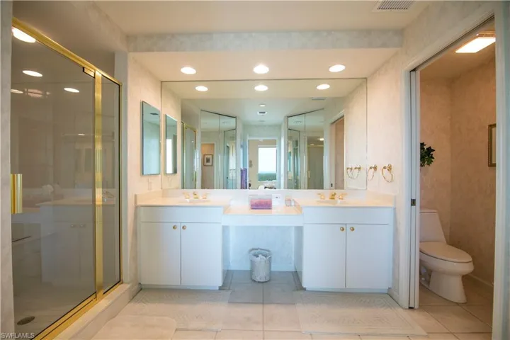 430  Cove Tower  DR, Naples, FL 34110