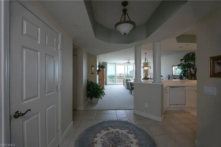 430  Cove Tower  DR, Naples, FL 34110