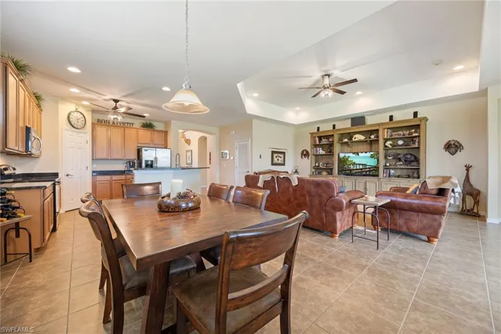2466 Ashbury Cir, Cape Coral, Florida 33991
