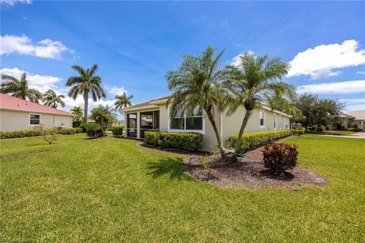 2466 Ashbury Cir, Cape Coral, Florida 33991