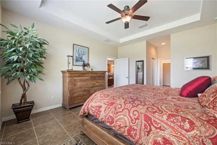 2466 Ashbury Cir, Cape Coral, Florida 33991