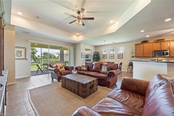 2466 Ashbury Cir, Cape Coral, Florida 33991