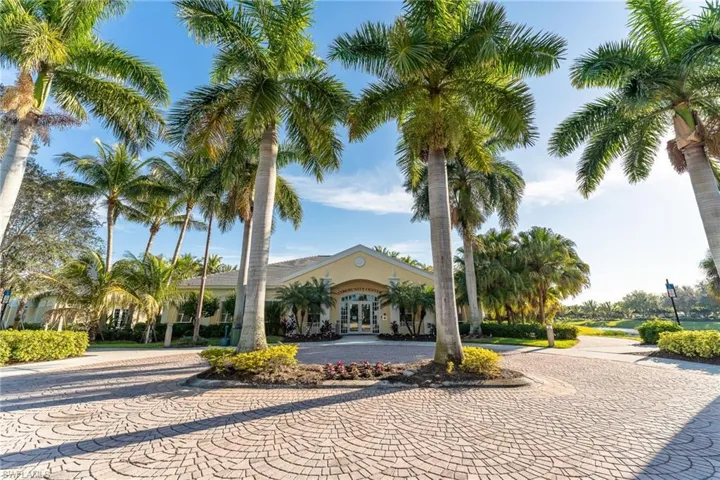 2466 Ashbury Cir, Cape Coral, Florida 33991