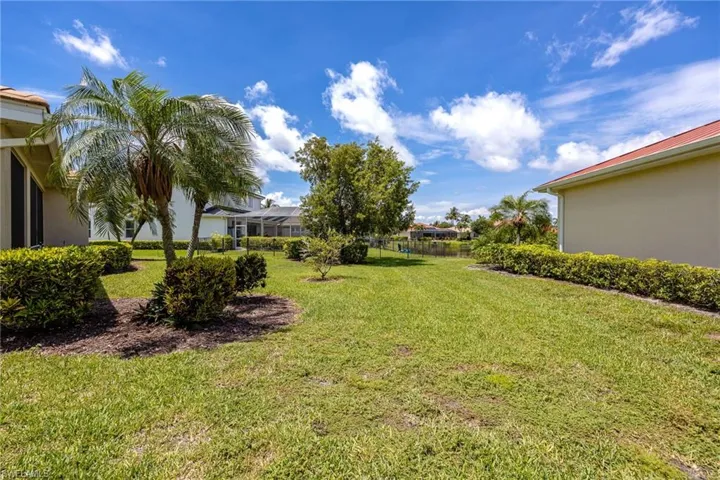 2466 Ashbury Cir, Cape Coral, Florida 33991