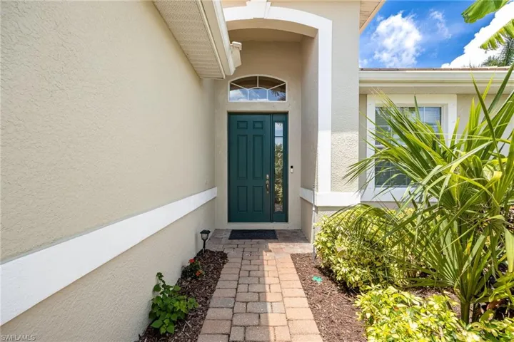 2466 Ashbury Cir, Cape Coral, Florida 33991