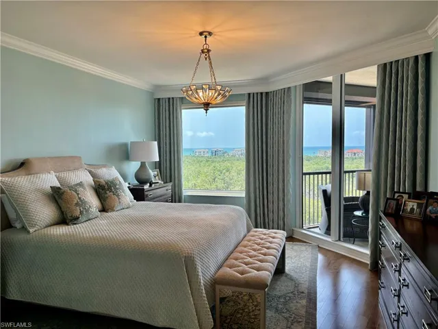 7575 Pelican Bay Blvd # 703, Naples Fl 34108
