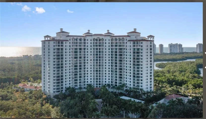 7575 Pelican Bay Blvd # 703, Naples Fl 34108