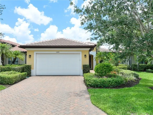12490  Kentwood  AVE, Fort Myers, FL 33913
