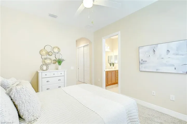 12490  Kentwood  AVE, Fort Myers, FL 33913