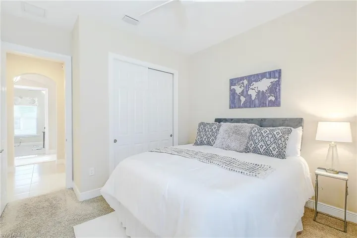 12490  Kentwood  AVE, Fort Myers, FL 33913