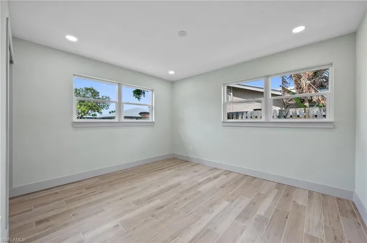 1268  14th N AVE, Naples, FL 34102