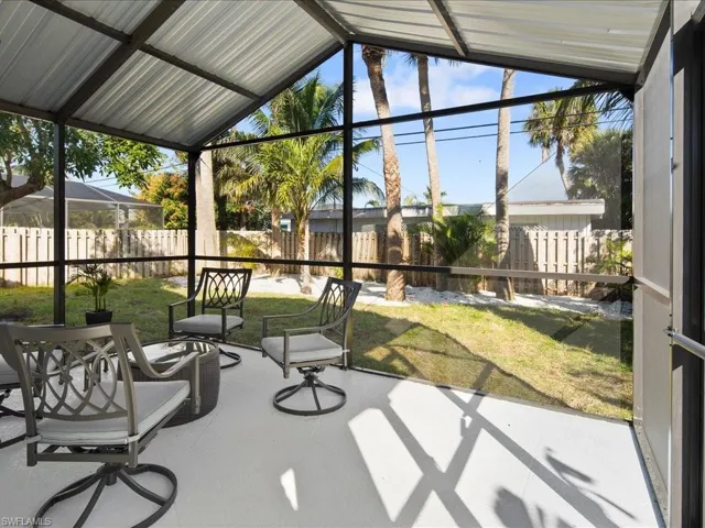 815 102nd Ave N, Naples Fl 34108