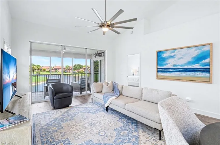 5701 Heron Ln 705, Naples, Florida 34110