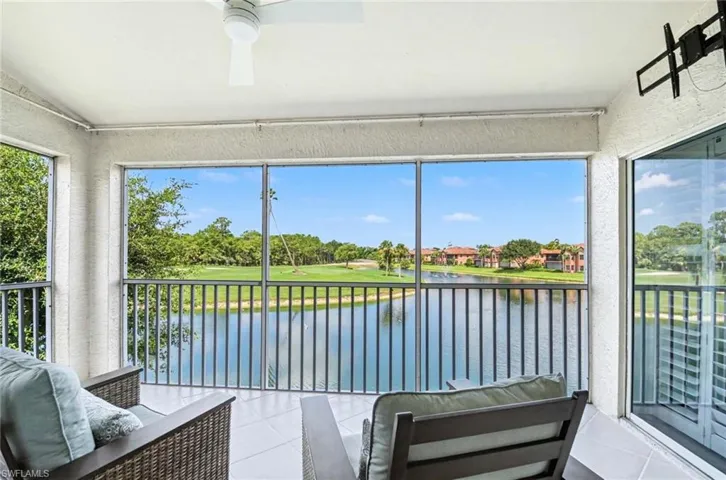 5701 Heron Ln 705, Naples, Florida 34110
