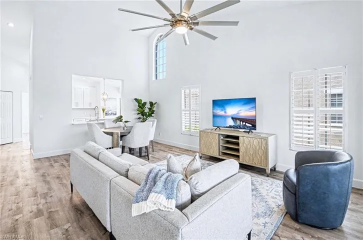 5701 Heron Ln 705, Naples, Florida 34110