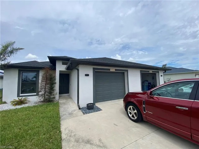 255 SW 4th  ST, Cape Coral, FL 33991