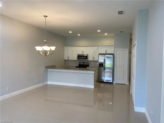 255 SW 4th  ST, Cape Coral, FL 33991