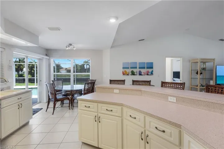 2526 Se 19th Pl, Cape Coral, Florida 33904