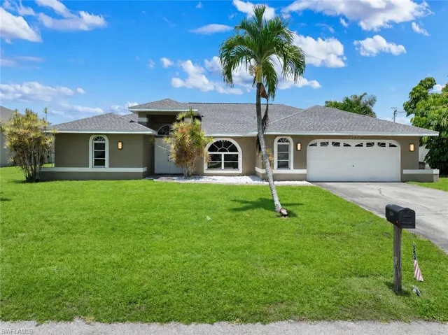 2526 Se 19th Pl, Cape Coral, Florida 33904