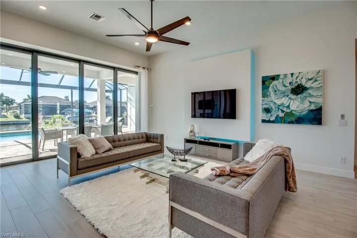 1720 Sw 50th Ter, Cape Coral, Florida 33914