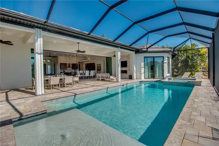 1720 Sw 50th Ter, Cape Coral, Florida 33914