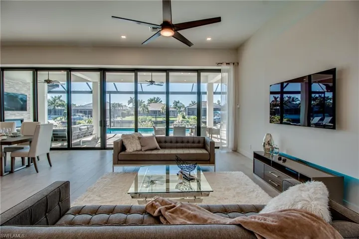 1720 Sw 50th Ter, Cape Coral, Florida 33914