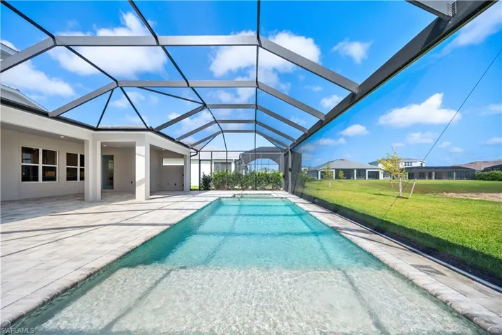 8762  Driftwood  DR, Naples, FL 34114