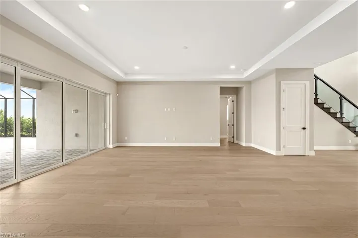 8762  Driftwood  DR, Naples, FL 34114