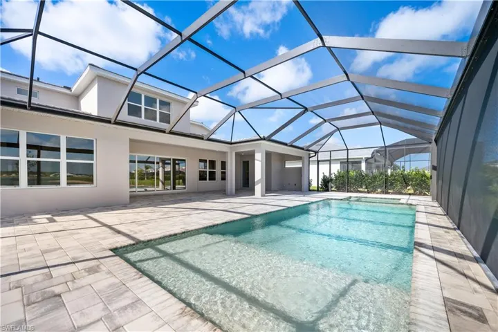 8762  Driftwood  DR, Naples, FL 34114